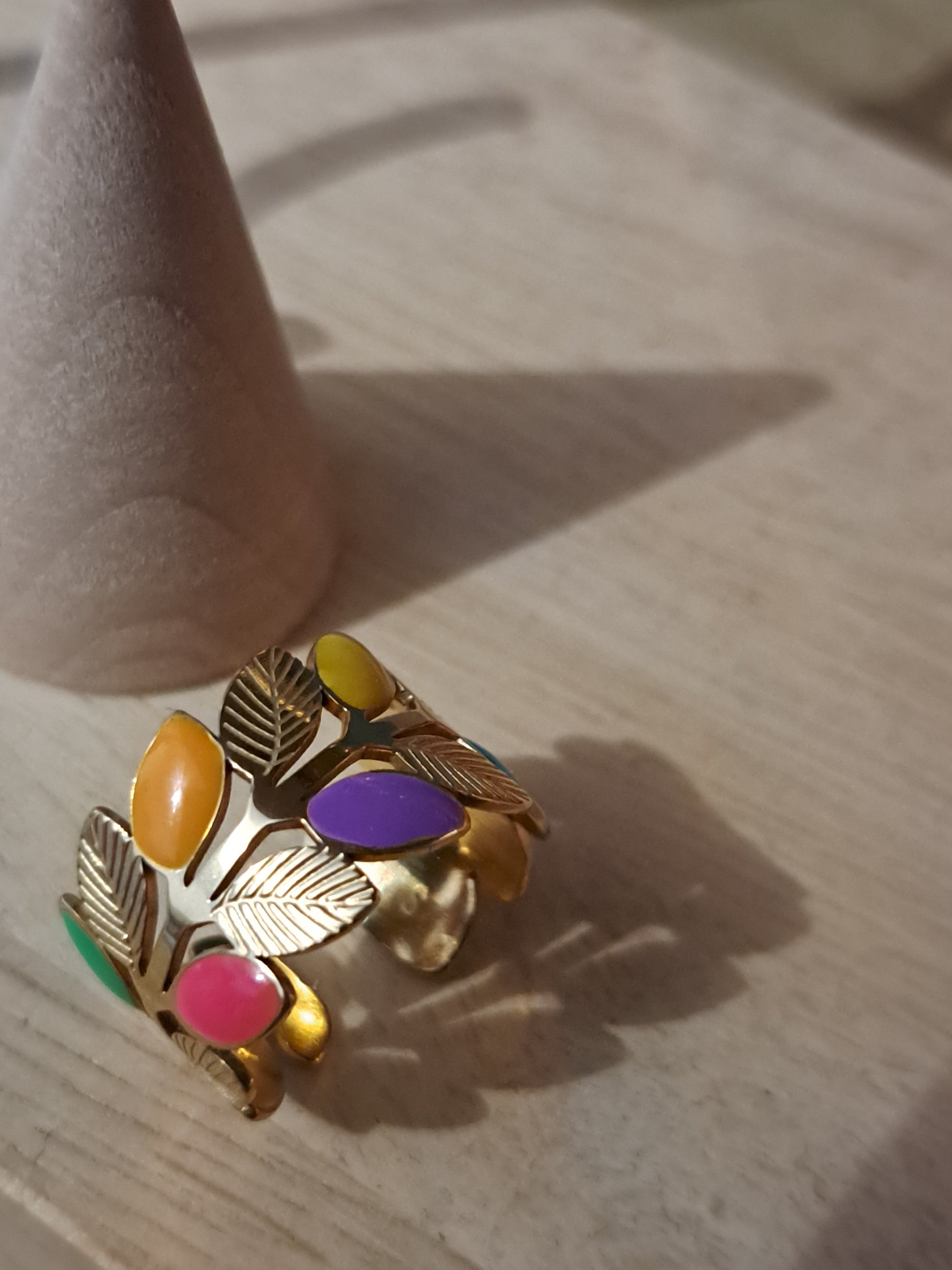 Bague motif "feuille"