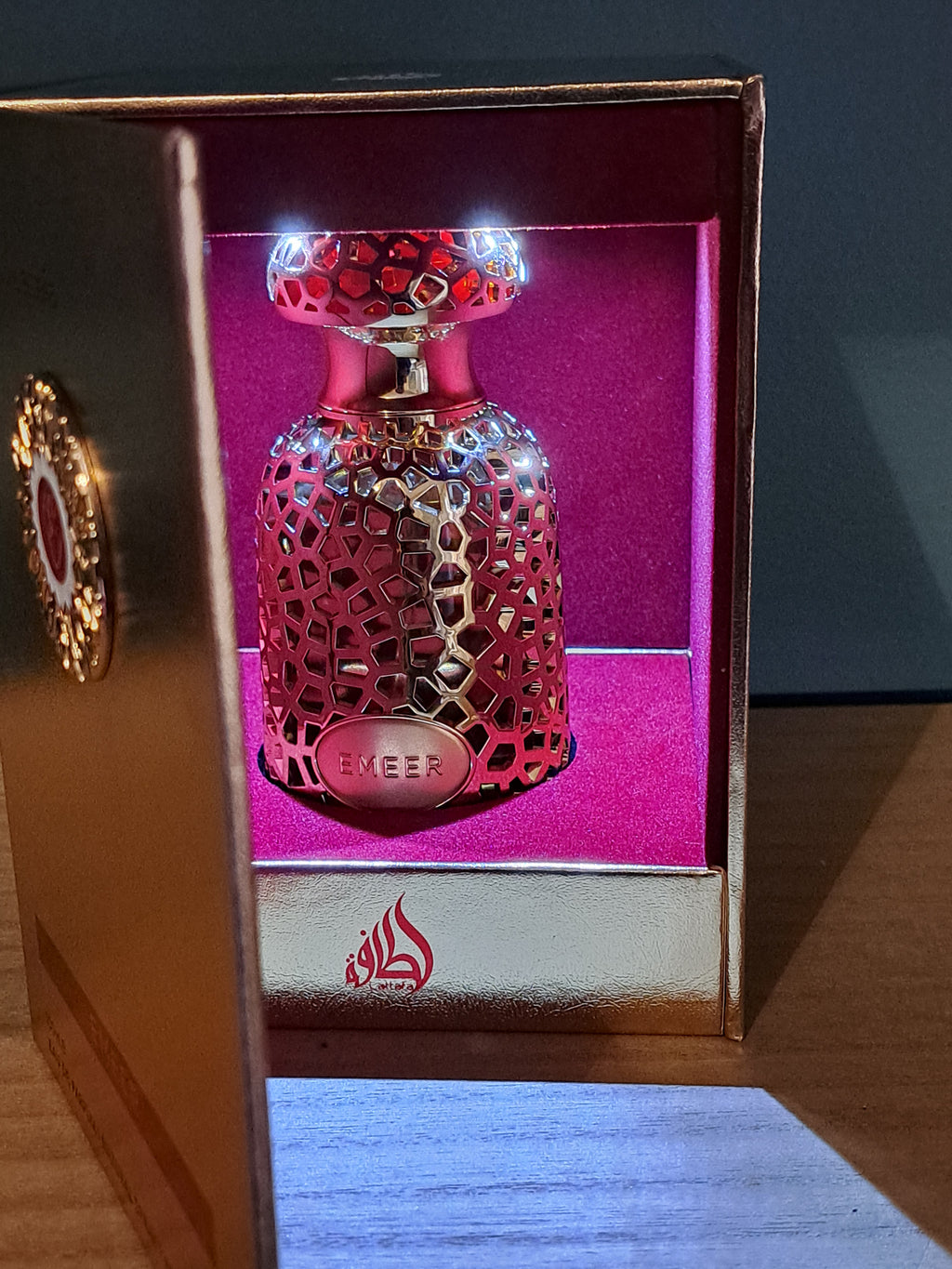Parfum "Emeer" by lattafa