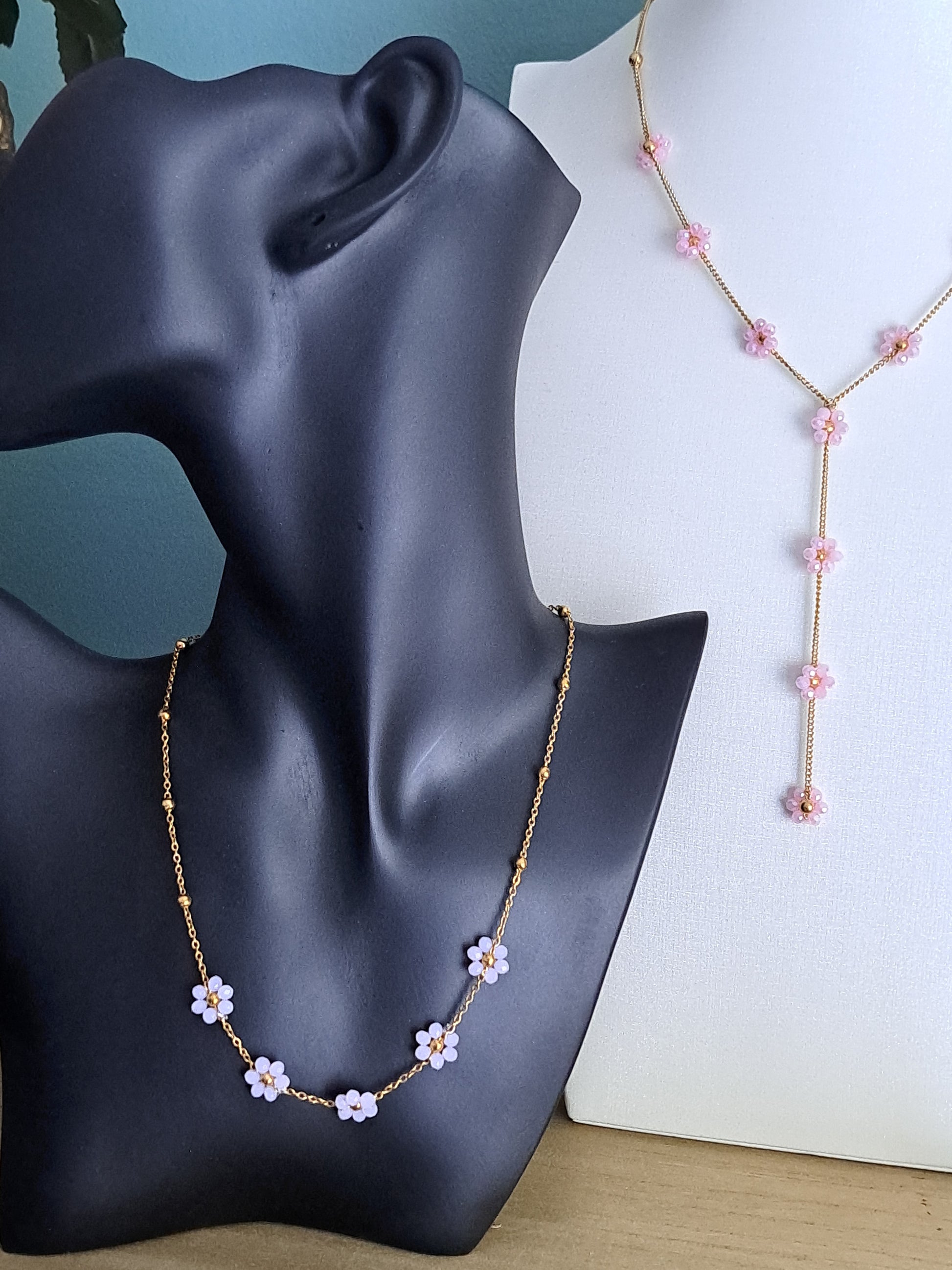 Collier " 5 marguerites"