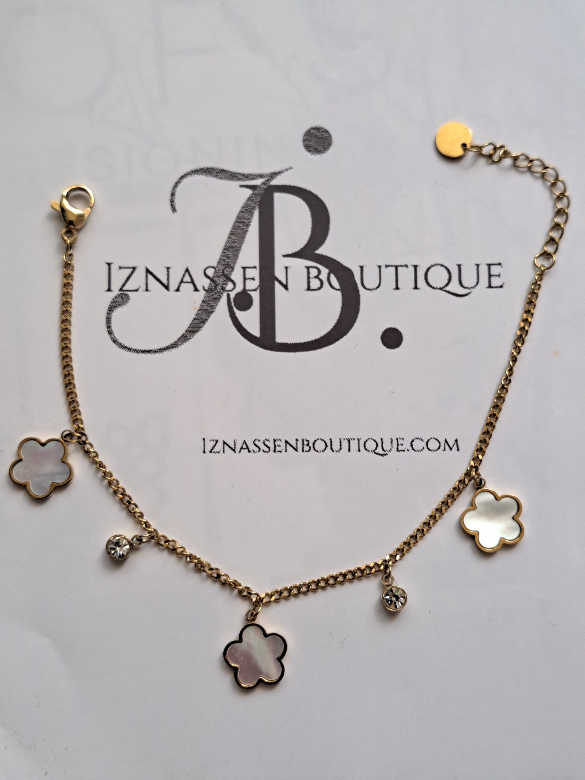 Bracelet fleur nacrée