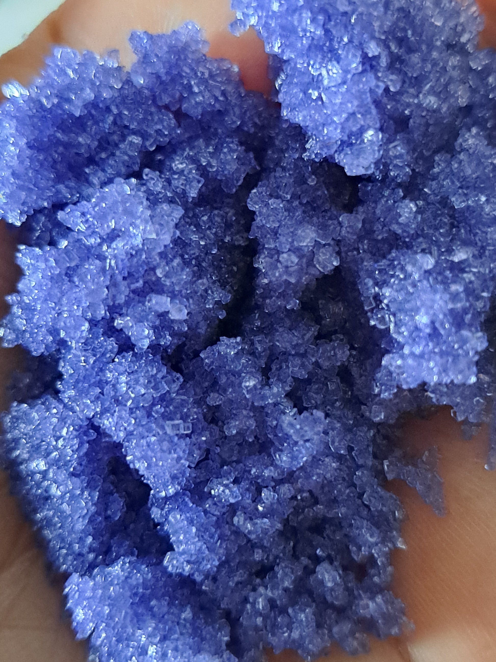 Gommage corps au sucre parfumé mûre et lavande