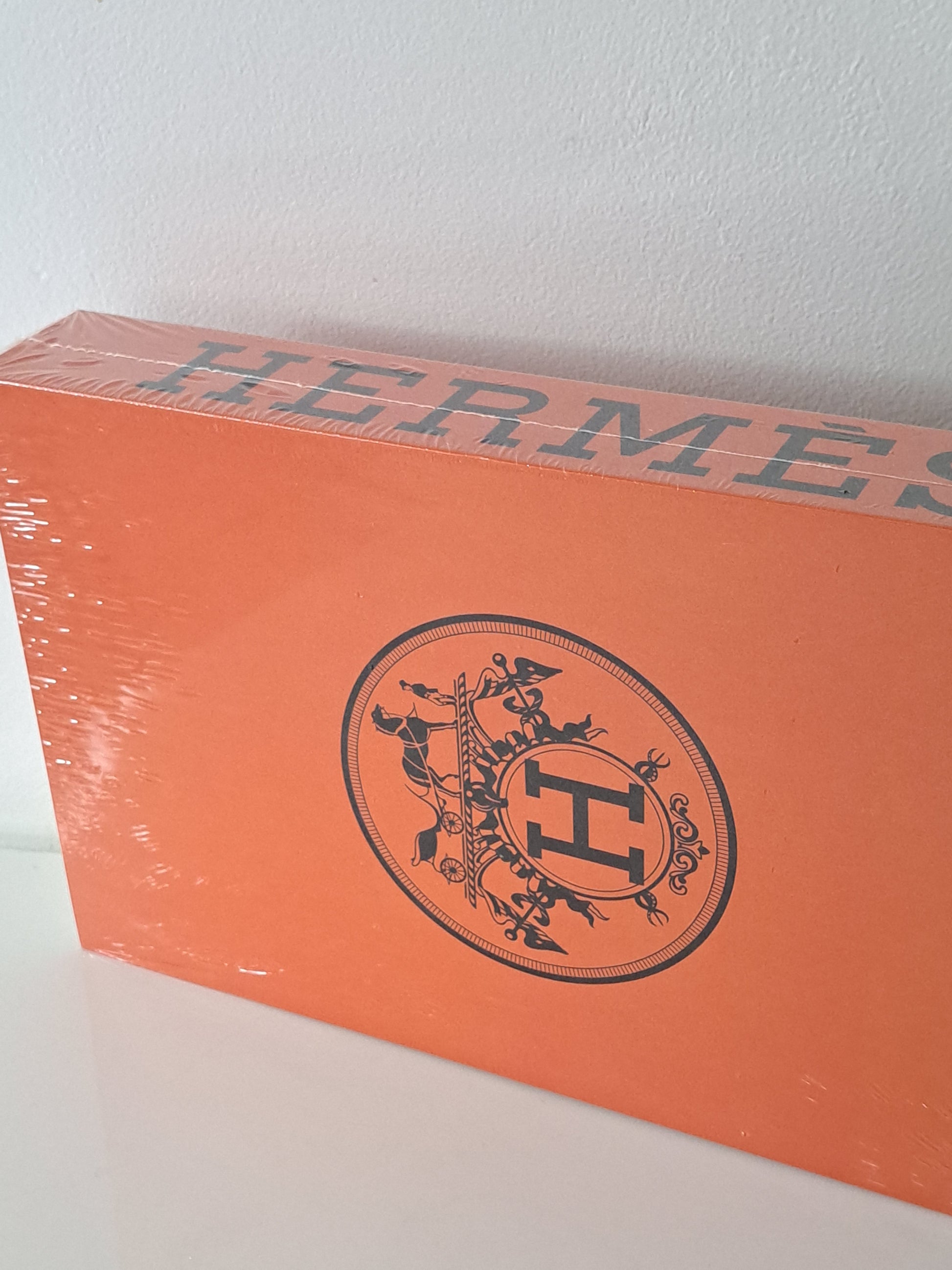 Livre décoratif