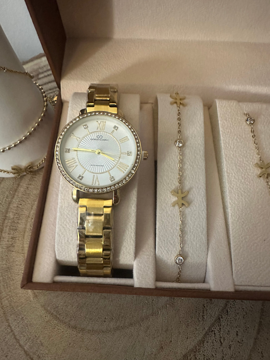Coffret montre et bijoux