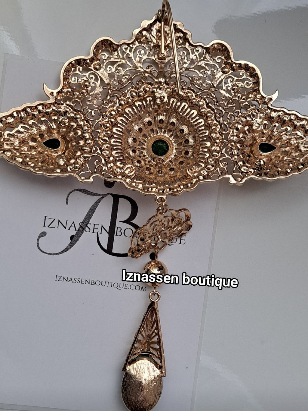 Broche à accrocher
