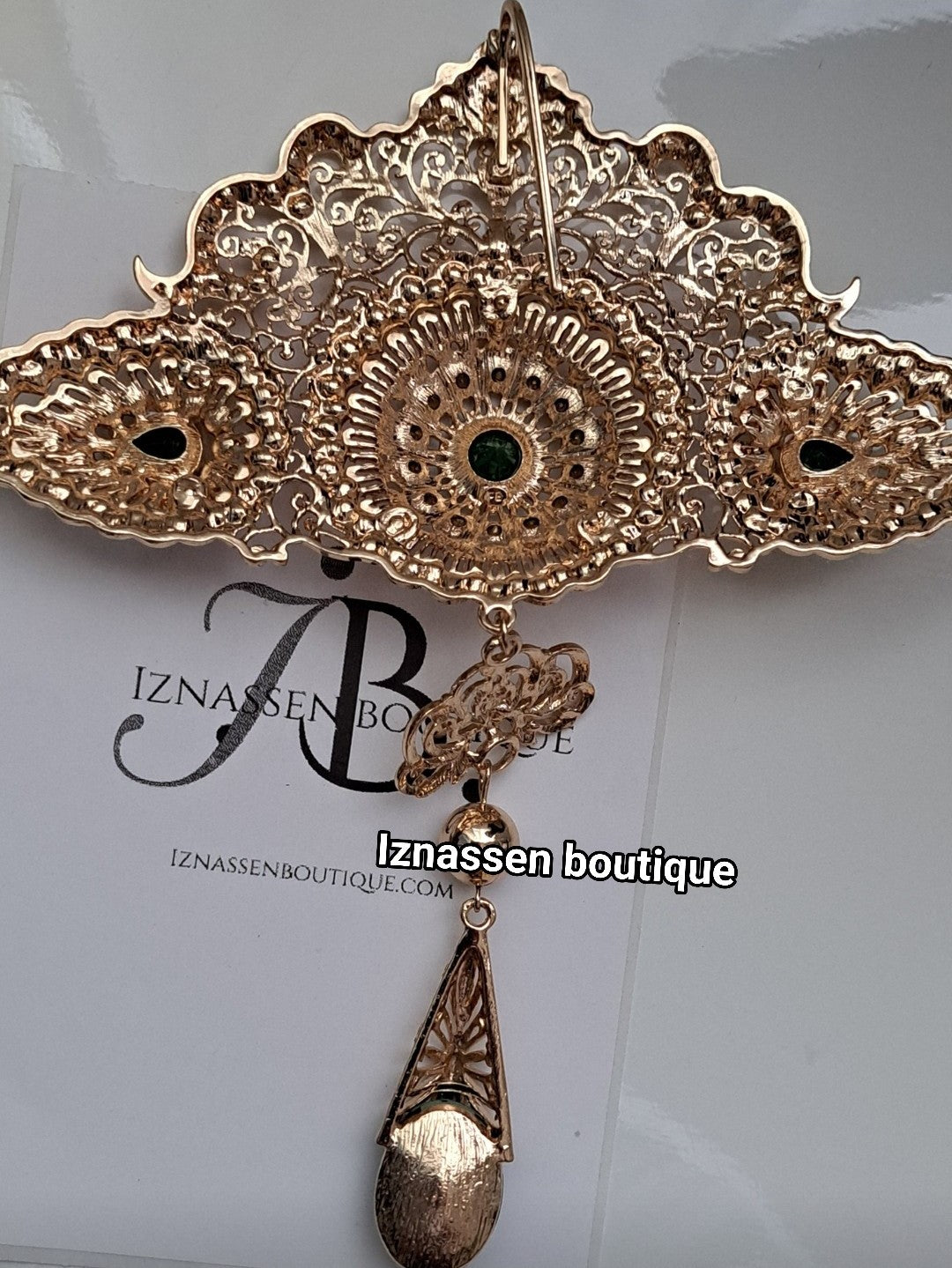 Broche à accrocher