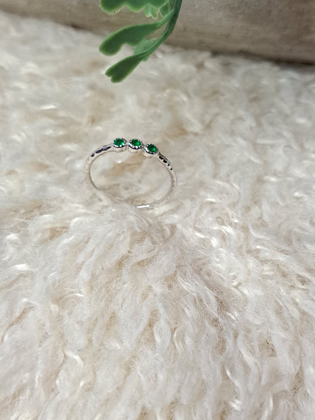 Bague multi pierre avec onyx vert naturel rond en argent